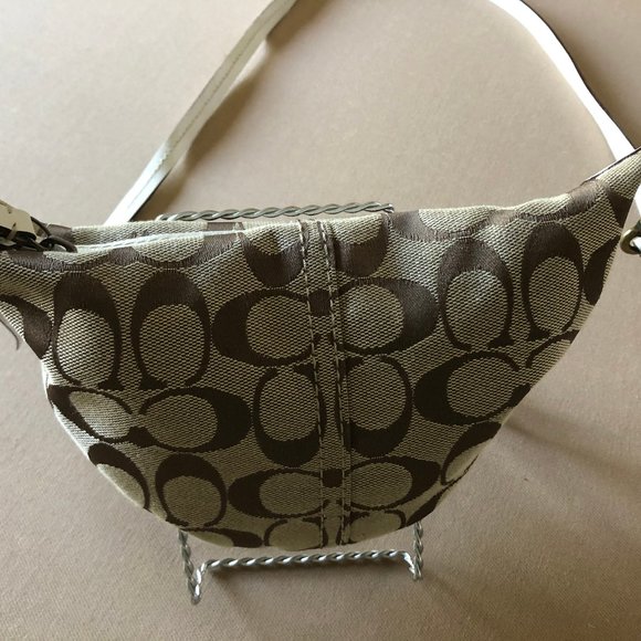 COACH Signature C Mini Leather Swingpack/Crossbody - Picture 2 of 9